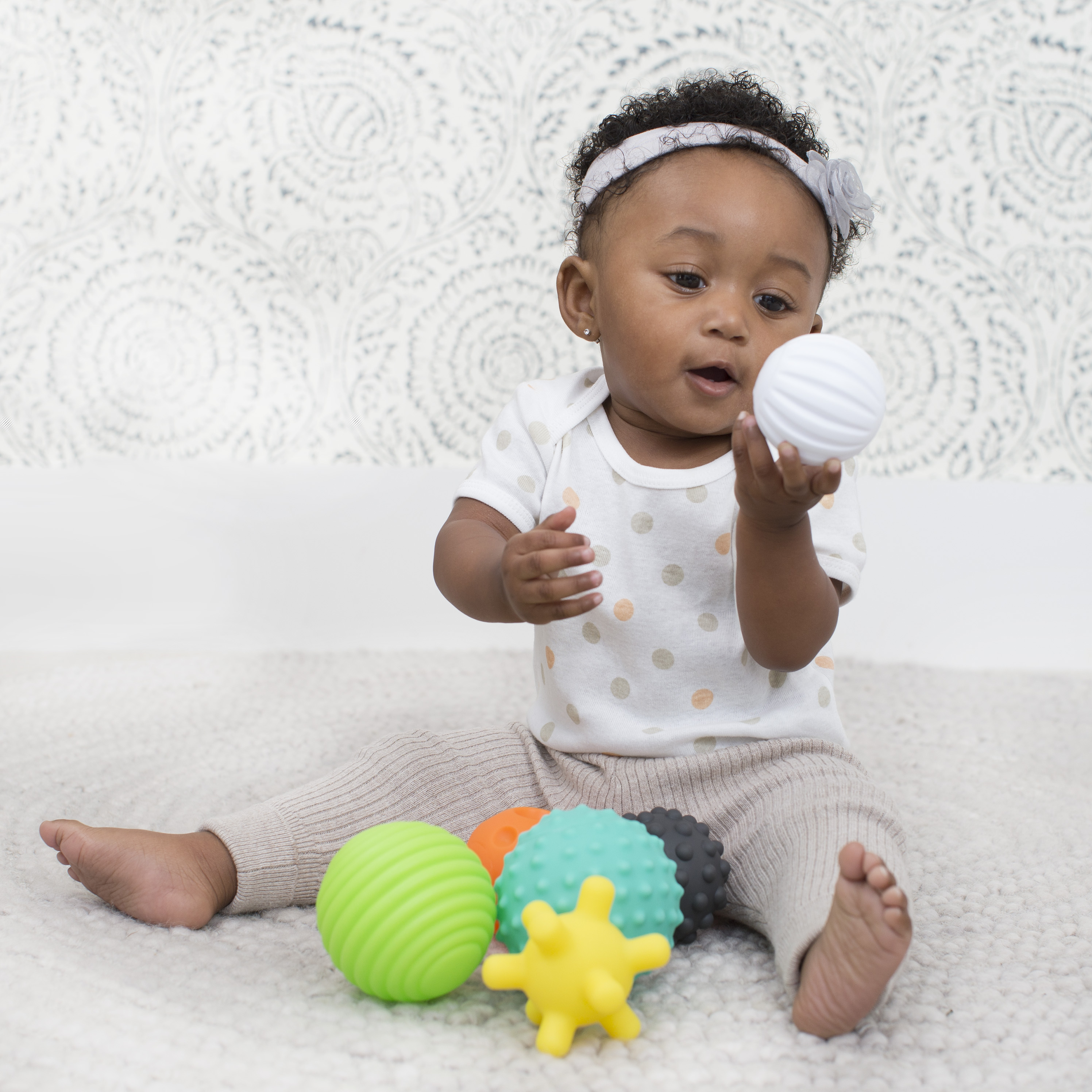 Textured Multi Ball Set Infantino — view 2